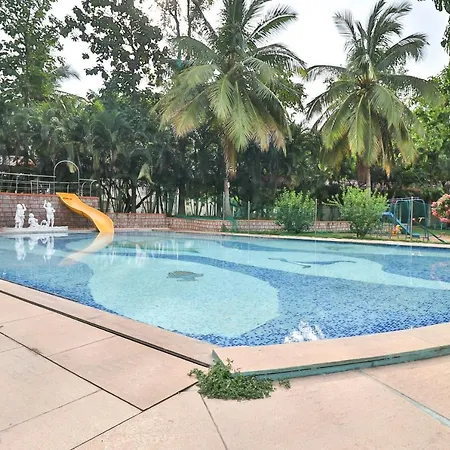 Palette - Holiday Palms Hotel